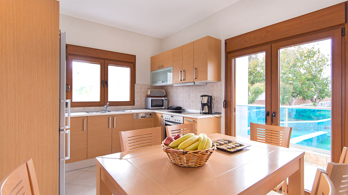 Villa Ariti 3Bedrooms Beach Front Private Pool